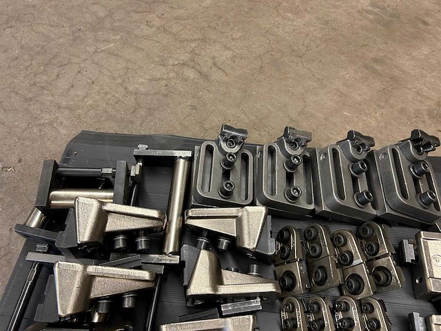 Clamp - afbeelding 2 van  10