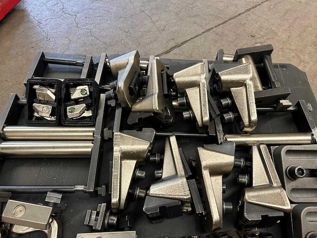 Clamp - afbeelding 7 van  10