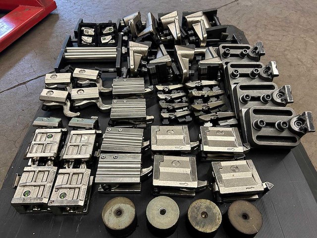 Clamp - afbeelding 10 van  10