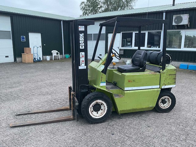 Clarck gpm25n vorkheftruck - afbeelding 1 van  18