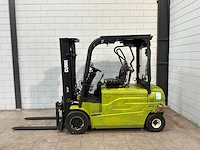 Clark - 2011 - gex30 - vorkheftruck