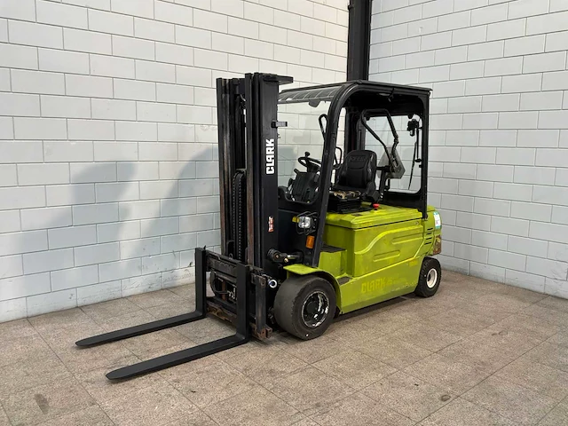 Clark - 2011 - gex30 - vorkheftruck - afbeelding 14 van  19
