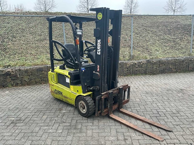 Clark - 2017 - gtx16 - vorkheftruck - afbeelding 3 van  18