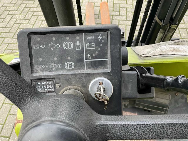 Clark - em30s - elektrisch - vorkheftruck - afbeelding 2 van  14