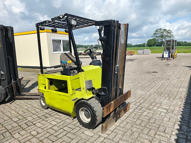 Clark - vorkheftruck - afbeelding 1 van  19