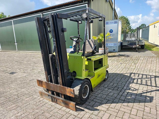 Clark - vorkheftruck - afbeelding 13 van  19