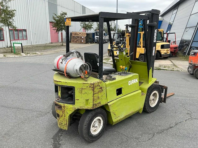 Clark gpm20n vorkheftruck gas - afbeelding 4 van  10