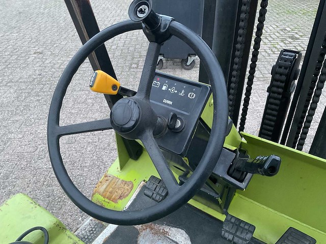 Clark gpm25n vorkheftruck - afbeelding 14 van  14