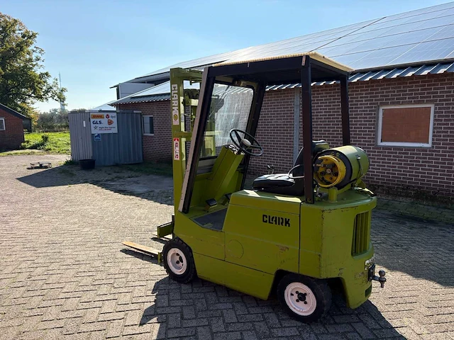 Clark h500y30 vorkheftruck - afbeelding 2 van  10