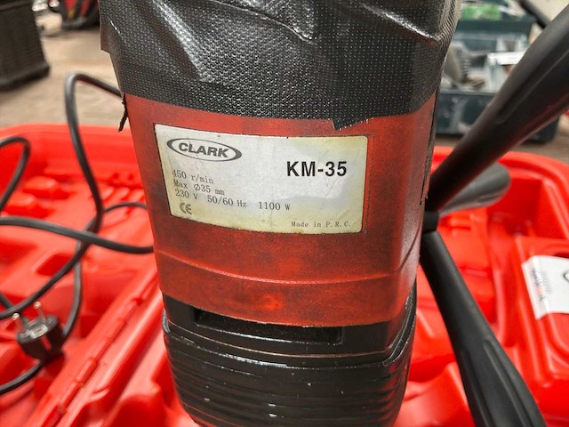Clark km-35 magnetische boormachine - afbeelding 3 van  3
