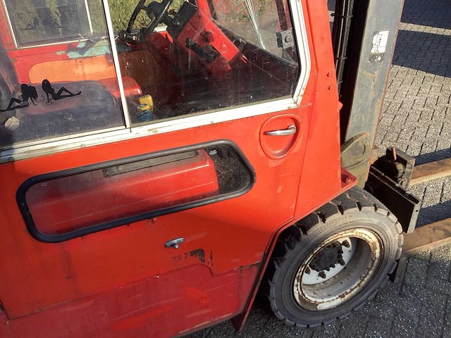 Clark orm 30 l vorkheftruck - 3 ton - afbeelding 2 van  36