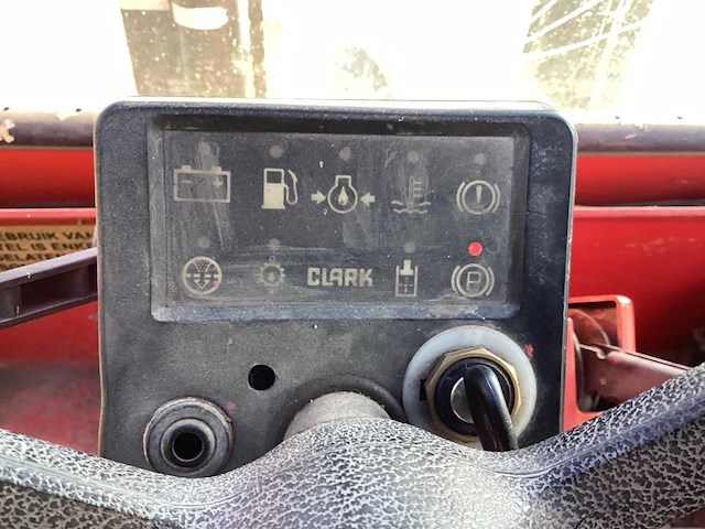 Clark orm 30 l vorkheftruck - 3 ton - afbeelding 18 van  36