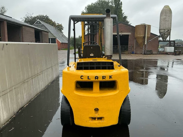 Clark vorkheftruck - afbeelding 17 van  21