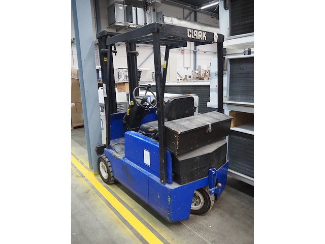 Clark - afbeelding 5 van  12