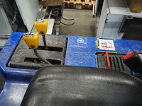 Clark - afbeelding 10 van  12