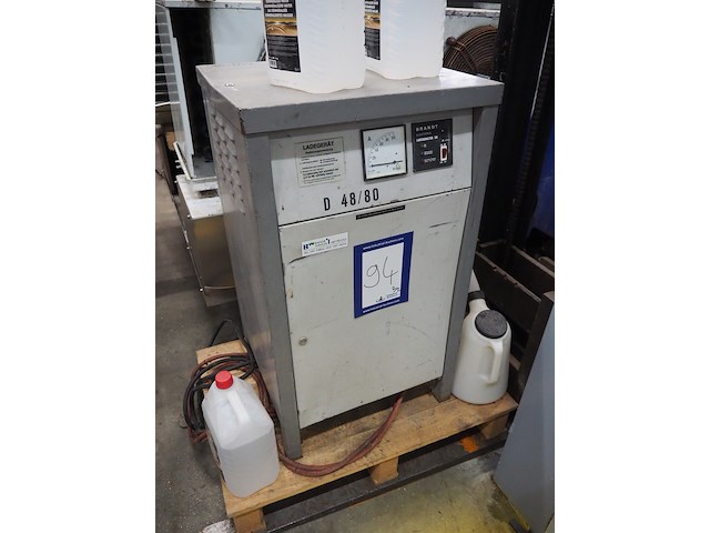 Clark - afbeelding 12 van  12