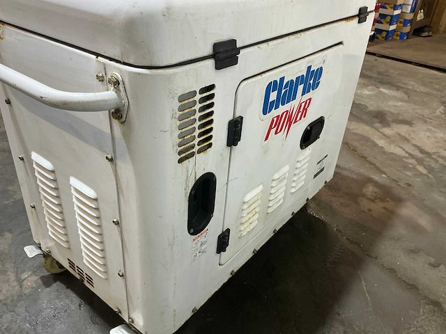 Clarke power 5 kva diesel stroomgenerator - afbeelding 3 van  9