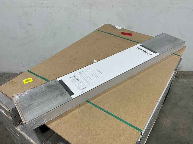 Classen - elite - grijs eiken - laminaatvloer 73 m2 - afbeelding 1 van  3