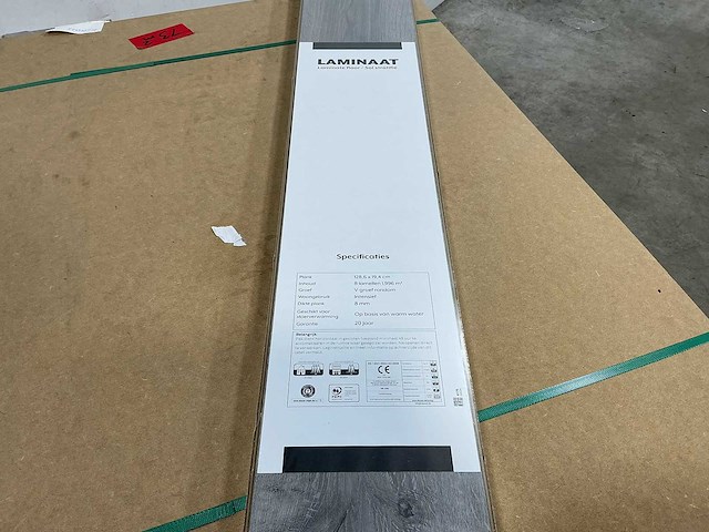 Classen - elite - grijs eiken - laminaatvloer 73 m2 - afbeelding 2 van  3