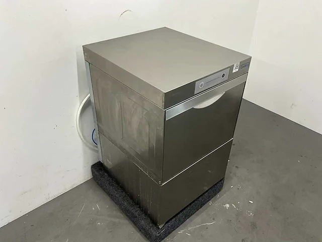 Classeq - d500 - korvenvaatwasmachine - afbeelding 3 van  7