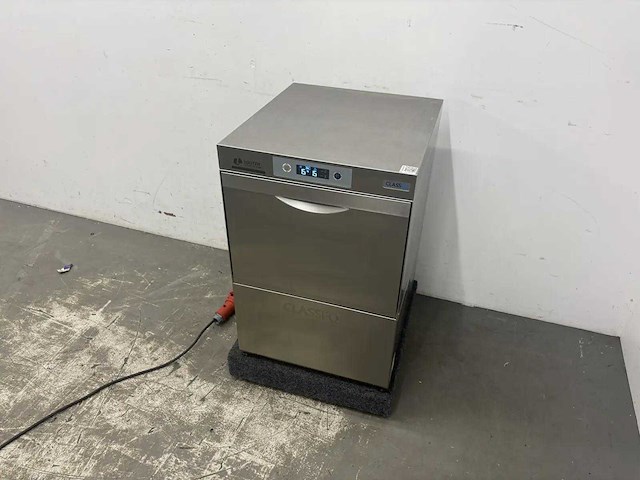 Classeq - d500ws - korvenvaatwasmachine - afbeelding 1 van  7
