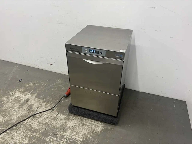 Classeq - d500ws - korvenvaatwasmachine - afbeelding 1 van  6