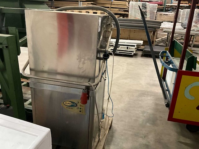 Classeq hydro 857 korvenvaatwasmachine - afbeelding 1 van  8