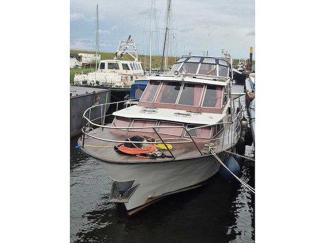 Classic super yacht motorjacht ‘zeemeeuw’ - afbeelding 29 van  31
