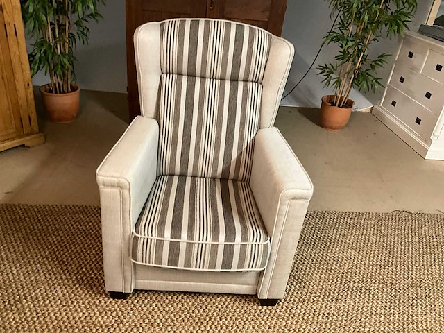 Classy fauteuil - afbeelding 9 van  11