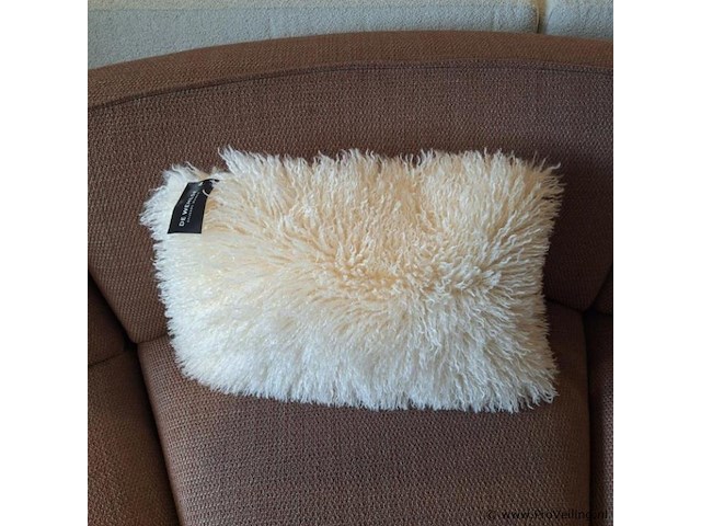 Claudi azila exclusive sierkussen off white - 10x60cm - afbeelding 1 van  2