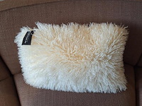Claudi azila exclusive sierkussen off white - 10x60cm - afbeelding 1 van  2