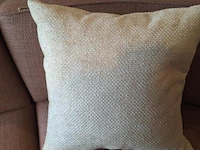 Claudi barbara sierkussen dark sand - 60x60cm - afbeelding 1 van  2
