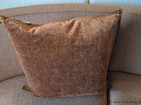Claudi dalissa exclusive sierkussen copper - 60x60cm - afbeelding 1 van  2