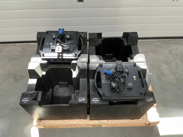 Clay paky 330 moving head wash light (4x) - afbeelding 6 van  6