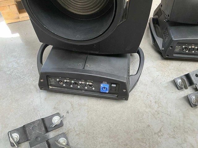 Clay paky 330 moving head wash light (4x) - afbeelding 4 van  6