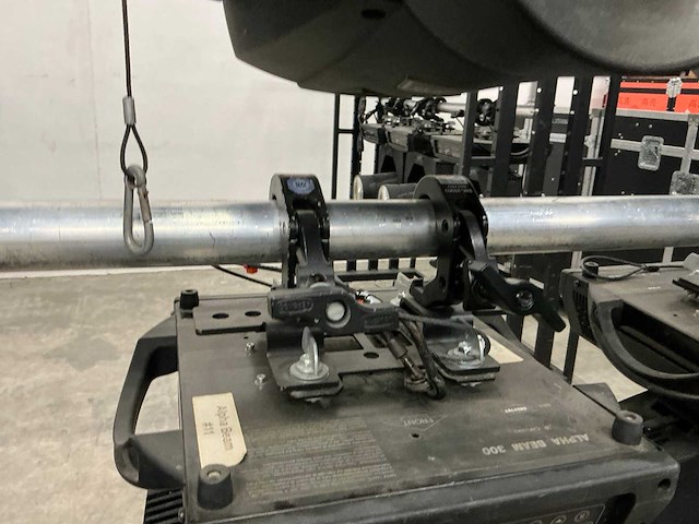 Clay paky alpha beam 300 moving head (6x) - afbeelding 7 van  7