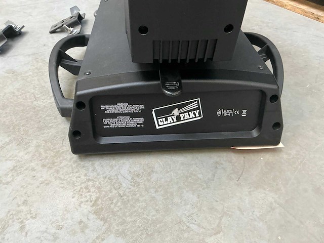 Clay paky alpha spot hpe 1500 moving head (8x) - afbeelding 3 van  6
