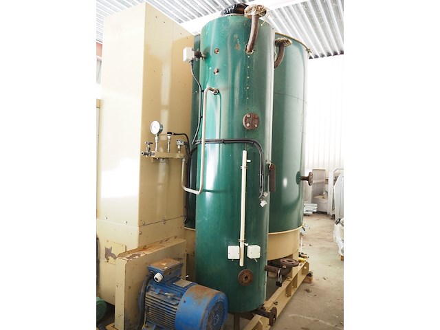 Clayton - afbeelding 2 van  24