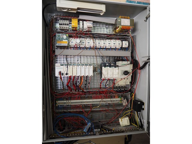 Clayton - afbeelding 6 van  24