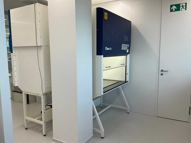 Clean air ef/a4 biologische veiligheidskast - afbeelding 2 van  6