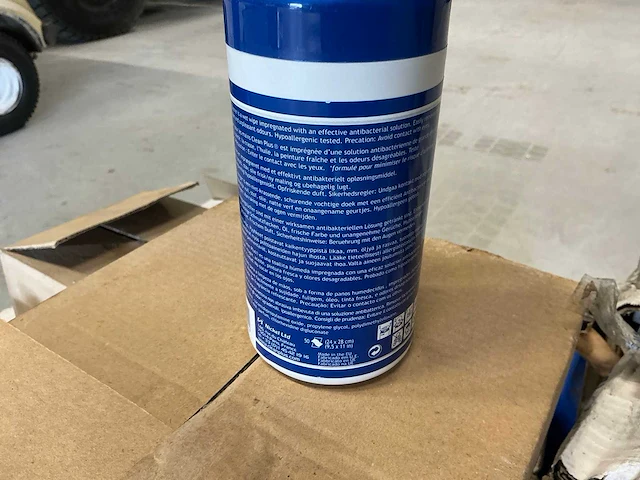 Clean plus hand cleaner (36x) - afbeelding 4 van  5