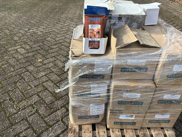 Clean plus leather restorer schoonmaakmiddel (62x) - afbeelding 1 van  4