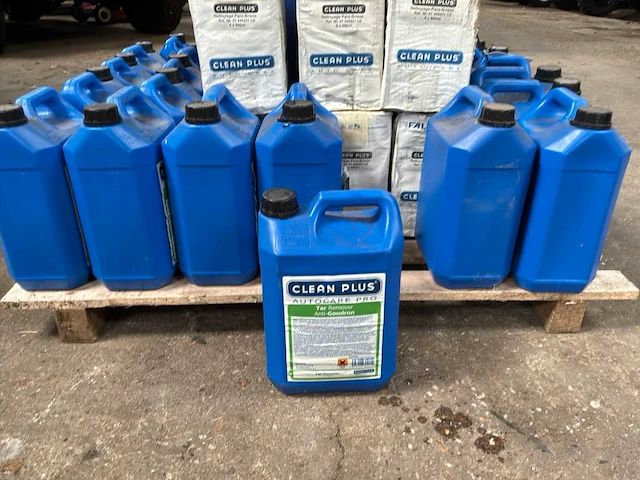 Clean plus tar remover schoonmaakmiddel 5l (7x) - afbeelding 1 van  3