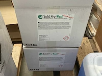Clean-pro solid pro wash ecoboost doos á 4x 4kg vaatwasmiddel (2x) - afbeelding 2 van  3