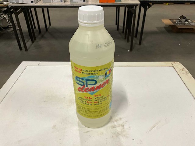 Cleanbouw sp-cleaner partij zonnepaneelreiniger - afbeelding 1 van  3