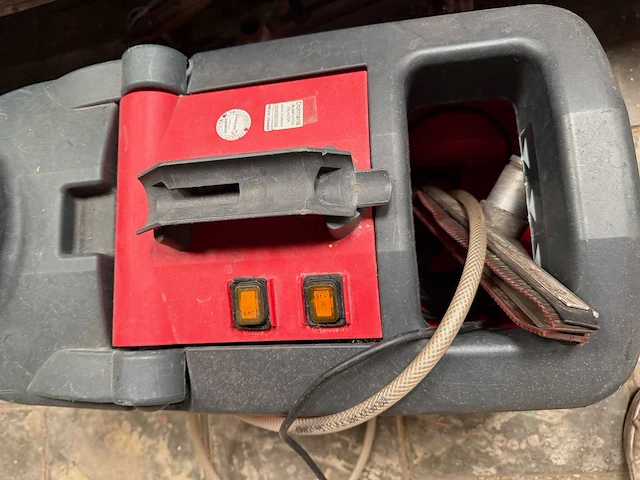 Cleanfix - tw 411 - schrob-zuigmachine - afbeelding 4 van  5