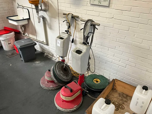 Cleanfix g43-145 vloerschrobmachine (2x) - afbeelding 2 van  4