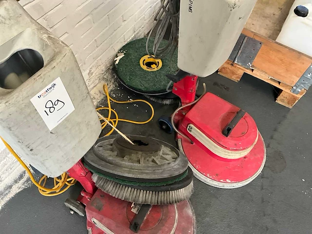 Cleanfix g43-145 vloerschrobmachine (2x) - afbeelding 4 van  4