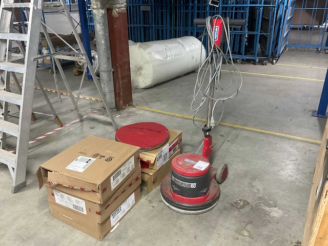 Cleanfix r44 180 schrobmachine - afbeelding 1 van  8