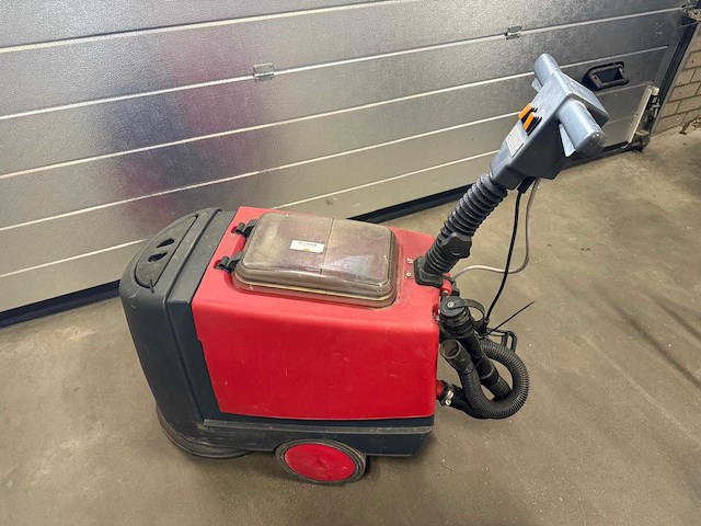 Cleanfix ra 431e schrobzuigmachine - afbeelding 1 van  4